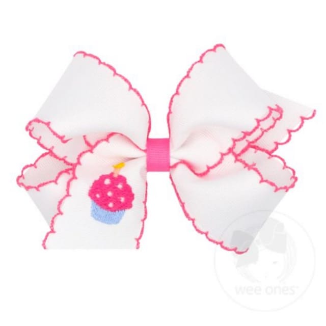 WO Medium Moonstitch Bow with Emb. Cupcake