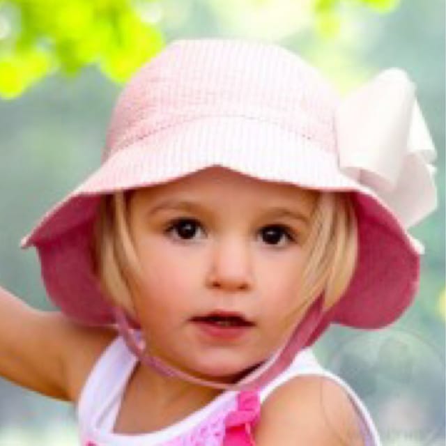 WO Reversible Pink Seersucker Sunhat