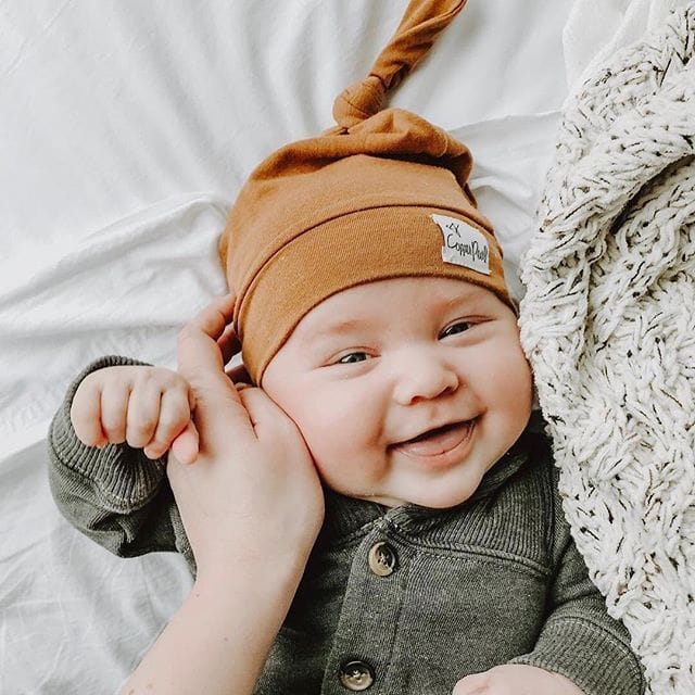 Copper Pearl Knit Top Knot Hat-Asst.